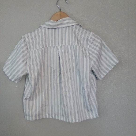 Striped Short Sleeve Button-Up Shirt - Picture 3 of 3